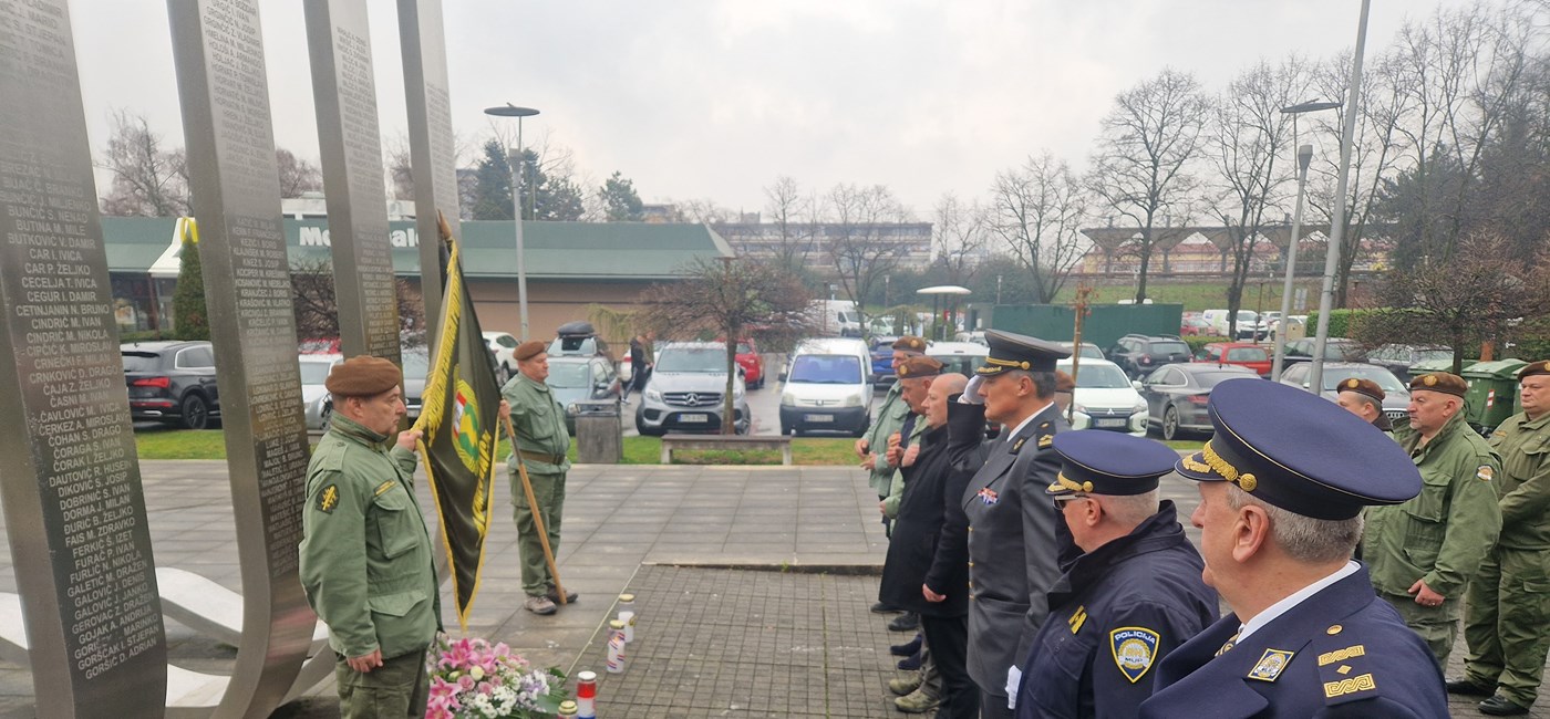 Medved: Širenje mreže veteranskih centara i osnivanje ustanova za trajni boravak hrvatskih branitelja  